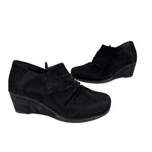 Dansko Sheena Bootie Size EU 42 Black Suede Wedge Heel Side Zip Ankle Boot